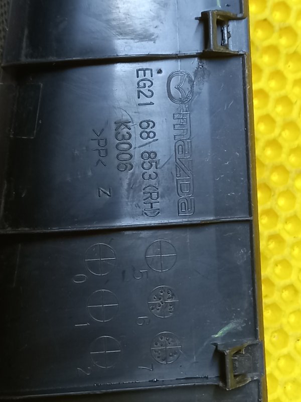 Решетка динамика Mazda CX-7 2008 ER