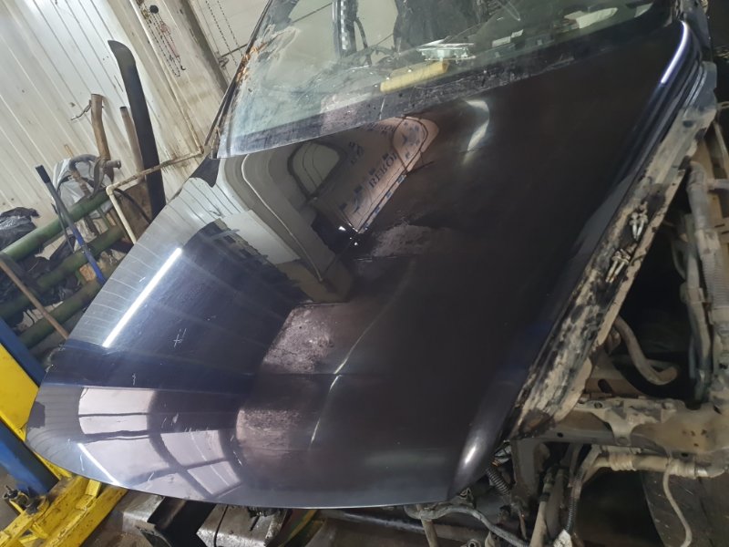 Капот Volkswagen Touareg 2008 7L6