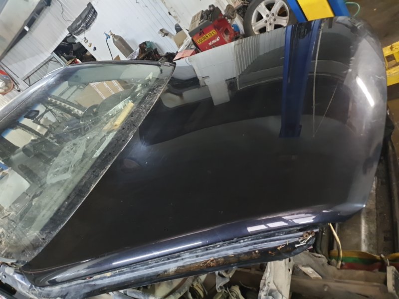 Капот Volkswagen Touareg 2008 7L6