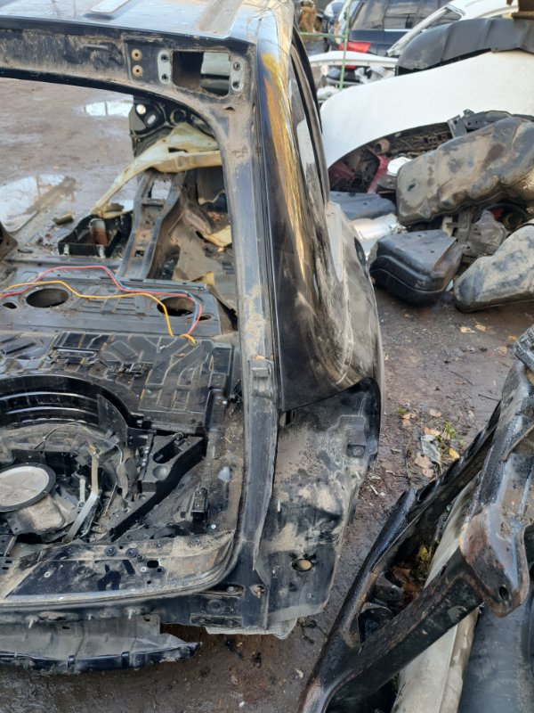 Крыло ( Четверть ) Volkswagen Touareg 2008 7L6