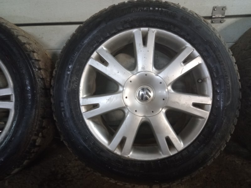 Колёса Volkswagen Touareg 2008 7L6
