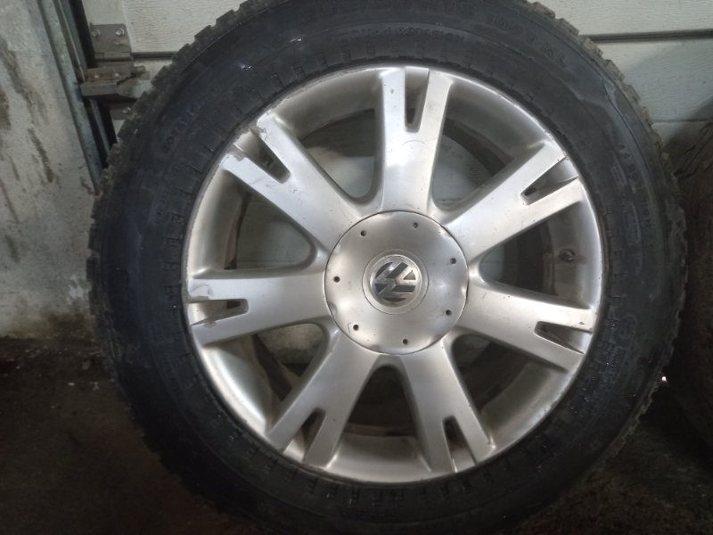 Колёса Volkswagen Touareg 2008 7L6