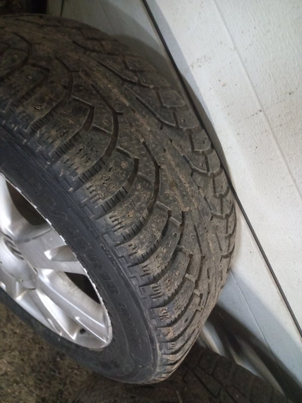 Колёса Volkswagen Touareg 2008 7L6