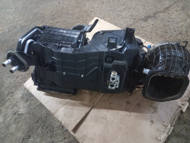 Печка в сборе (корпус отопителя) Volkswagen Touareg 2008 7L6