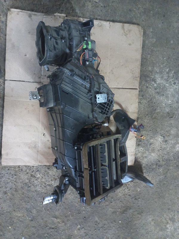 Печка в сборе (корпус отопителя) Volkswagen Touareg 2008 7L6