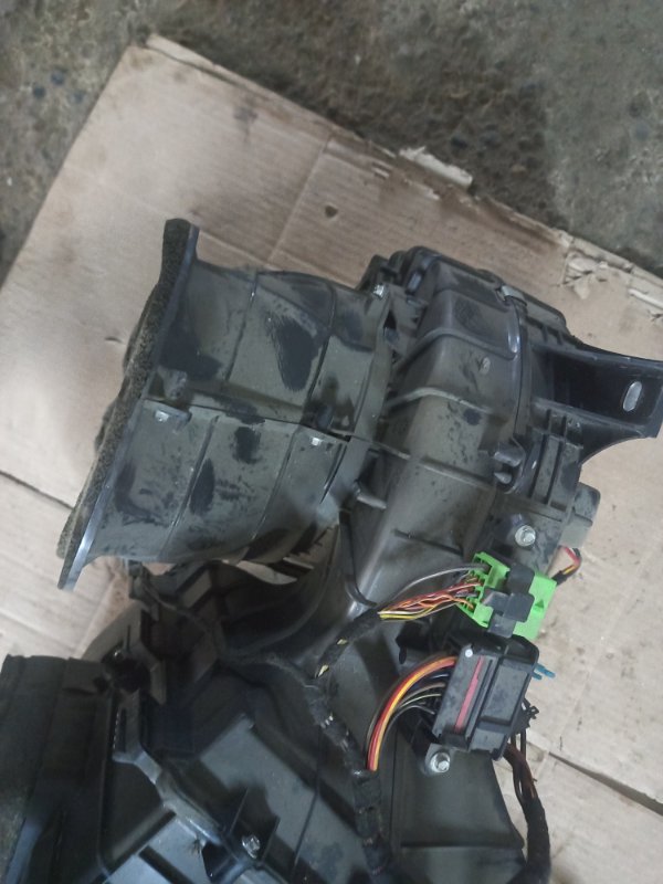 Печка в сборе (корпус отопителя) Volkswagen Touareg 2008 7L6