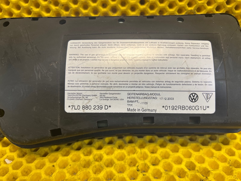 Подушка безопасности сидения Volkswagen Touareg 2008 7L6