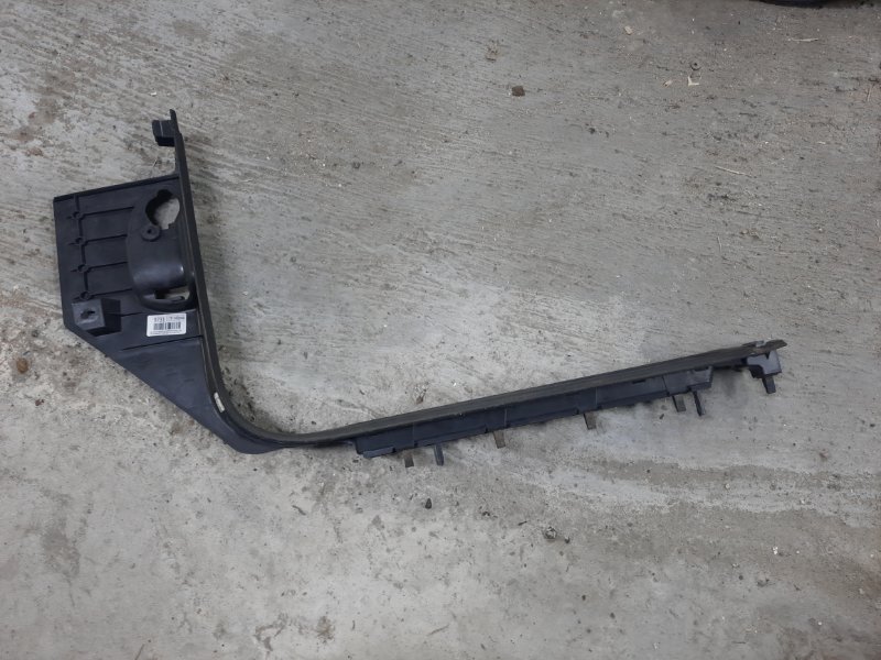 Накладка порога внутренняя Volkswagen Touareg 2011 7P