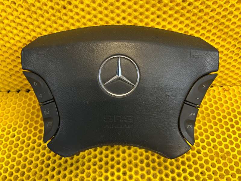 Подушка безопасности в руль Mercedes-Benz S-Class 2004 W220