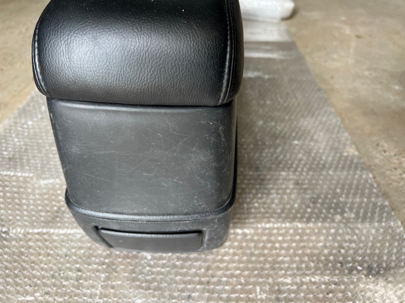 Подлокотник Mazda Mazda6 MPS 2005 GG