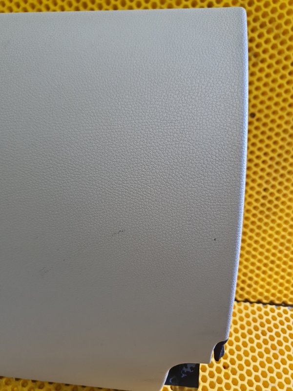 Бардачок Mercedes-Benz C-Class 2010 W204