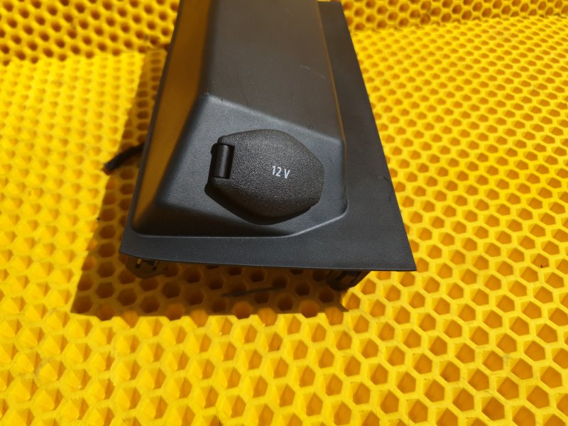 Розетка Omoda C5 2023