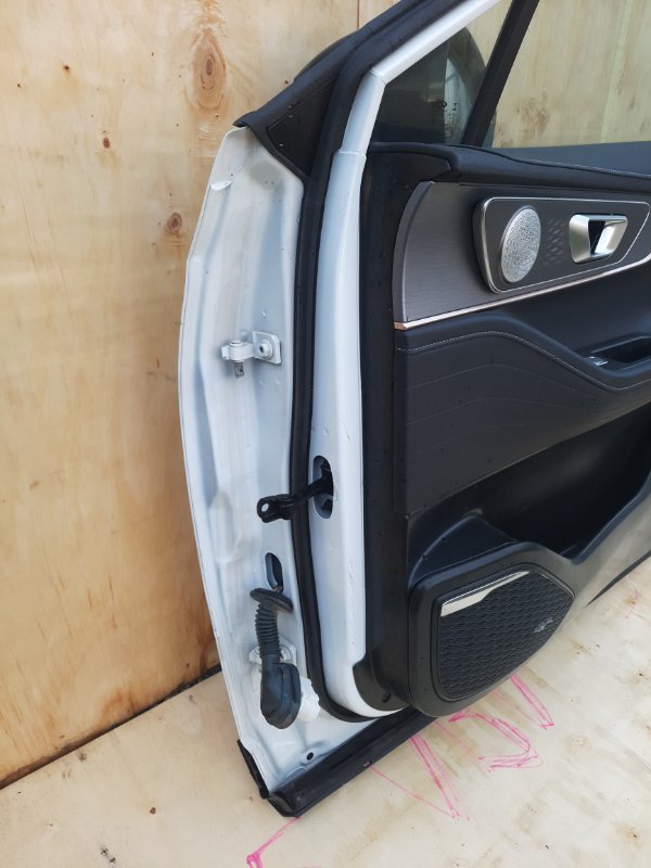 Дверь передняя правая Omoda C5 2023