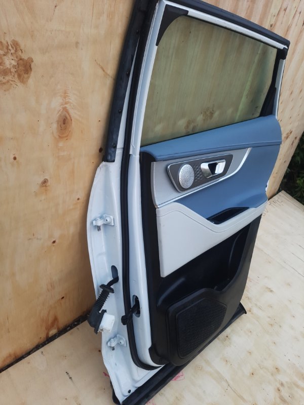Дверь задняя правая Omoda C5 2023