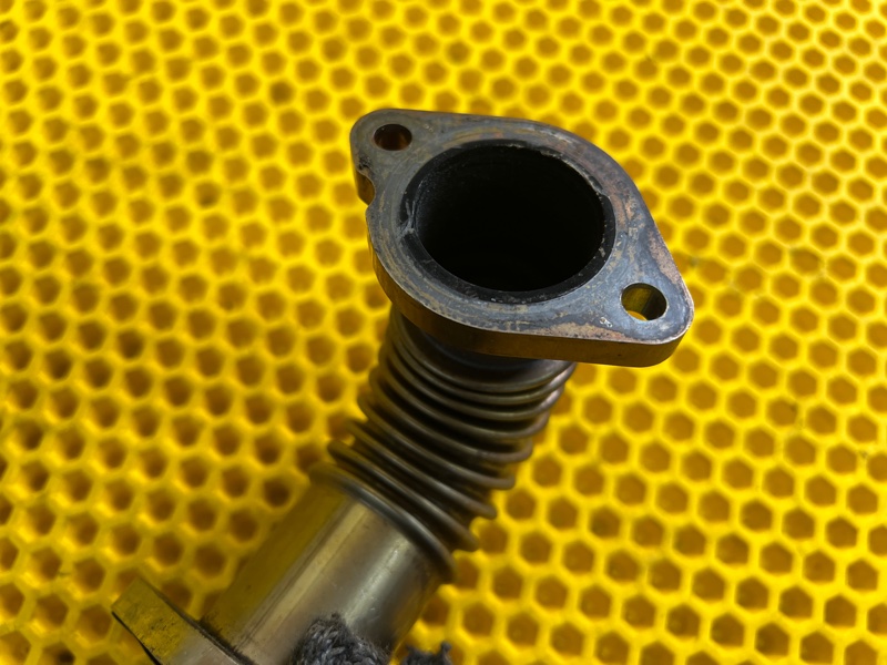 Трубка EGR Volkswagen Touareg 2011 7P