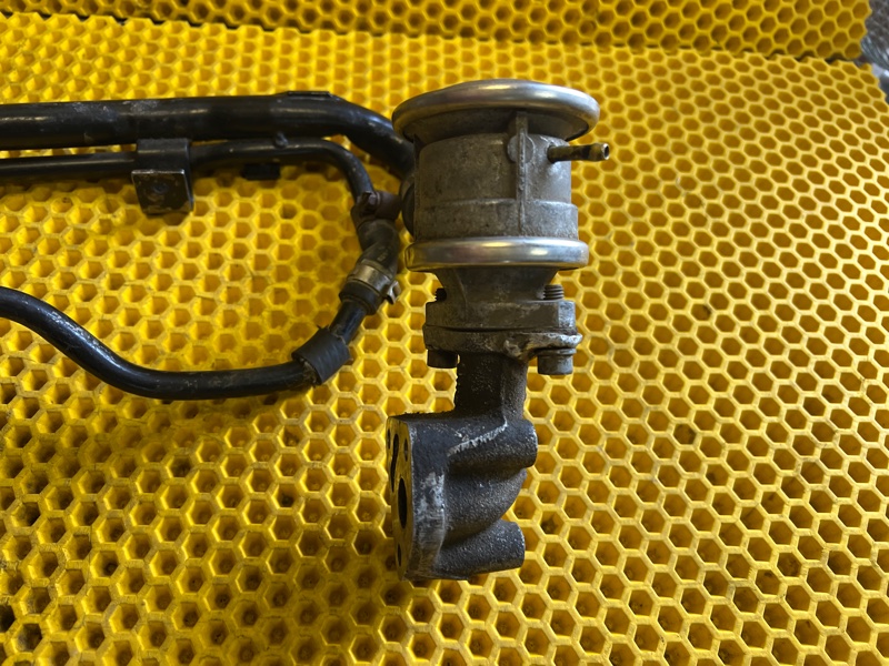 Клапан EGR Volkswagen PASSAT 2005 B5