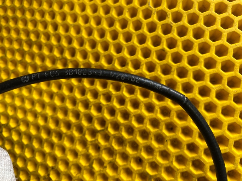 Замок капота Volkswagen b5