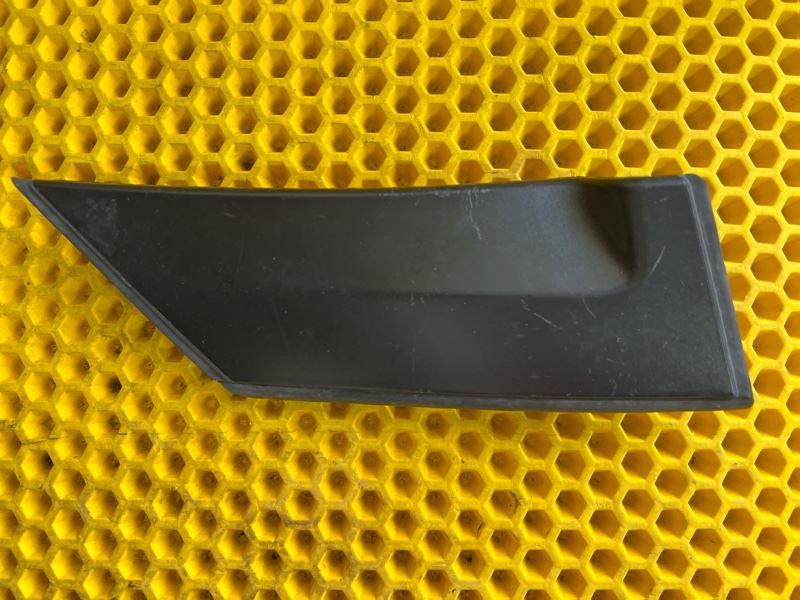 Накладка двери Peugeot 308 2012 4A