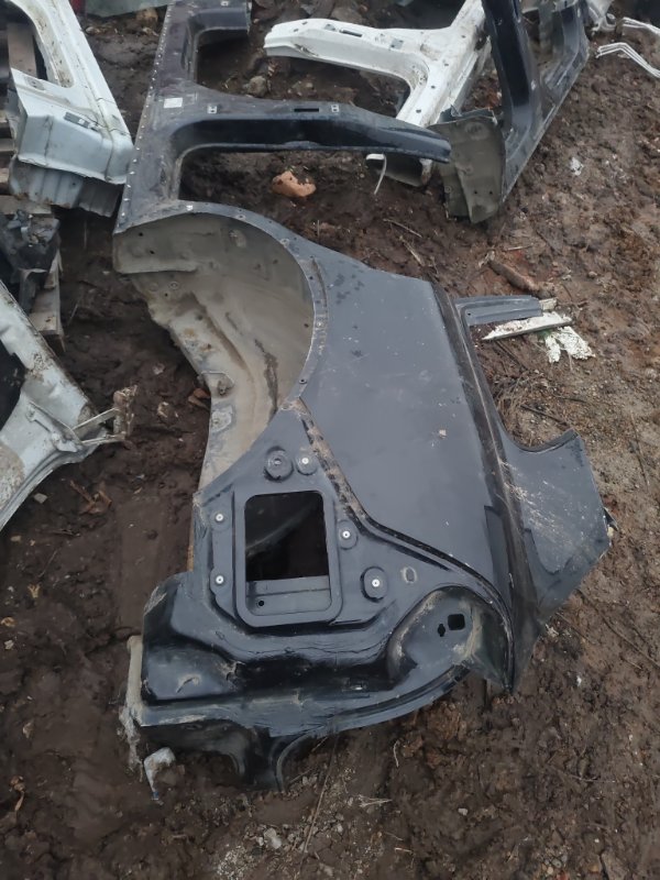 Крыло Volkswagen Touareg 2011 7P