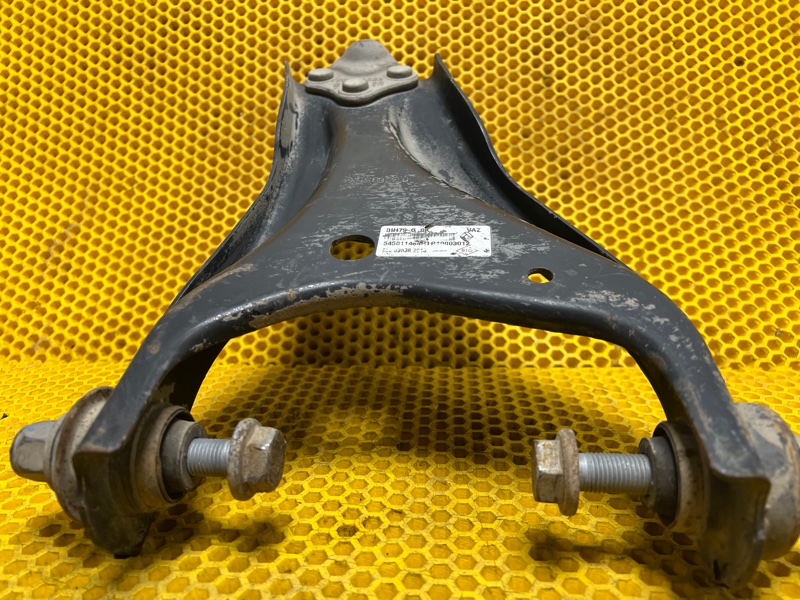 Рычаг подвески нижний Renault Duster 2008 - 2012