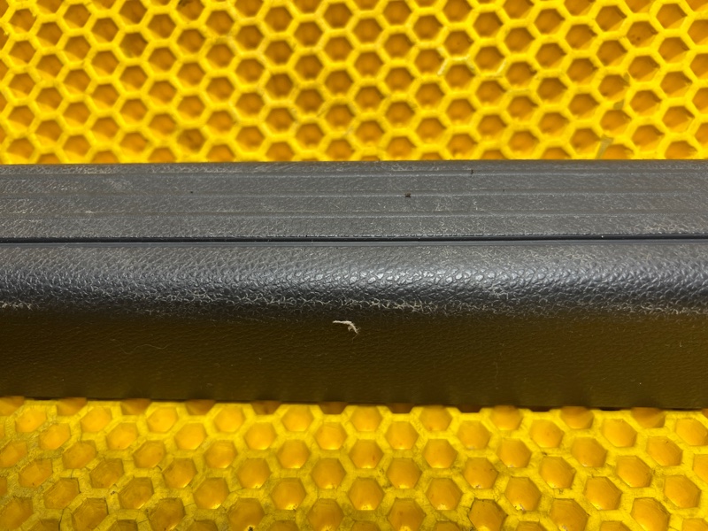 Накладка порога Mercedes-Benz C-Class 2010 W204