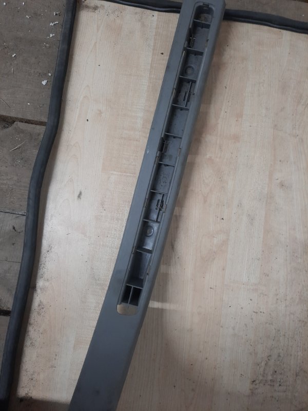 Накладка порога Volkswagen Touareg 2007 7L6
