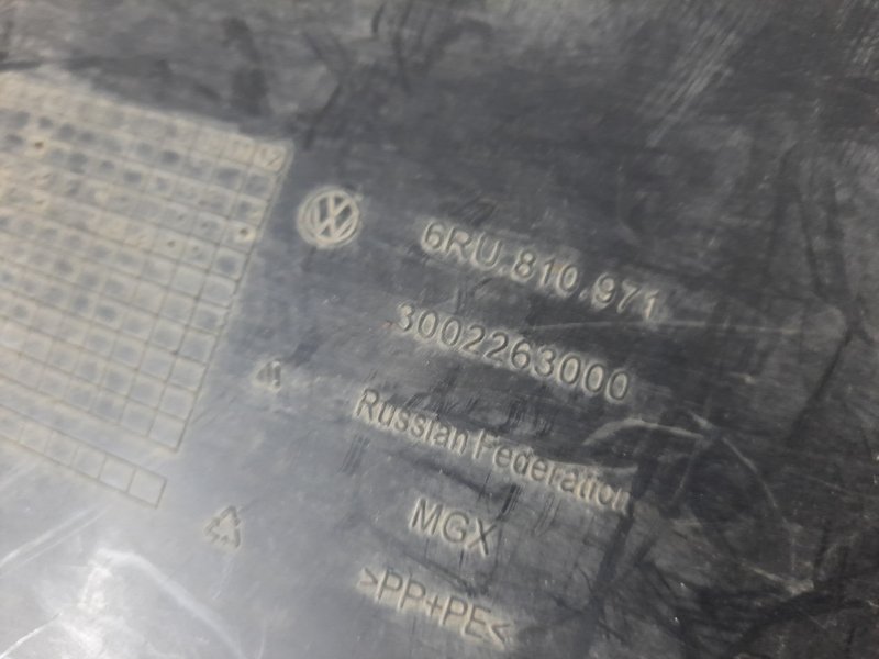 Подкрылок задний правый Volkswagen Polo