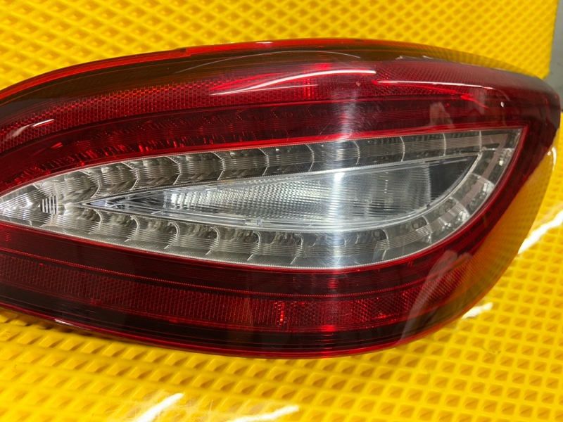 Фонарь Mercedes-Benz CLS-Class 2016 C218