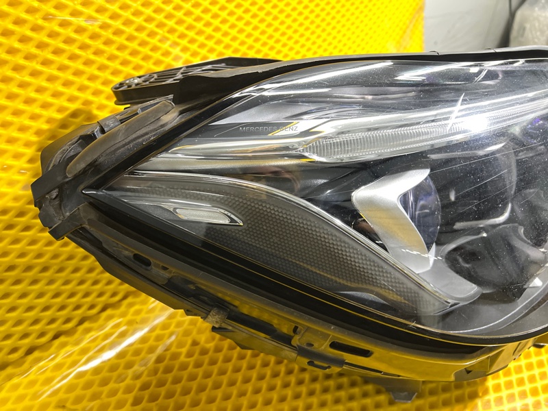 Фара Mercedes-Benz CLS-Class 2016 C218