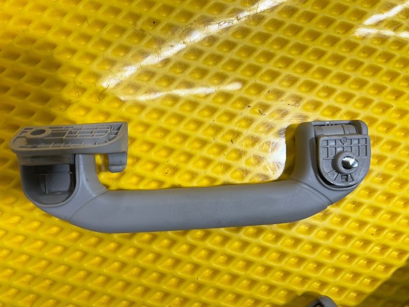 Ручка потолка Omoda C5 2023