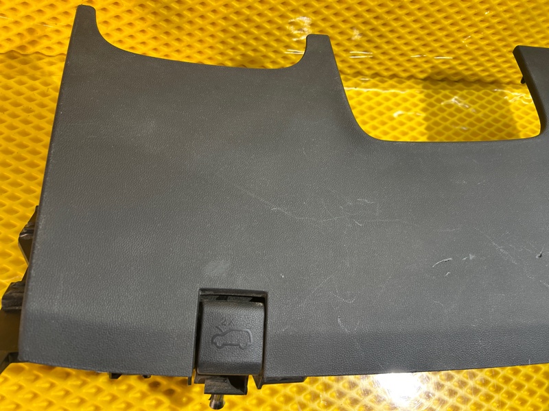 Консоль под рулевой колонкой Chery Tiggo 9 2023 T26