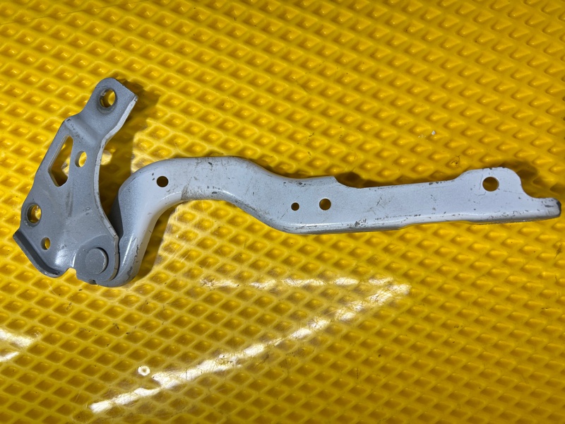 Петля капота Chery Tiggo 9 2023 T26