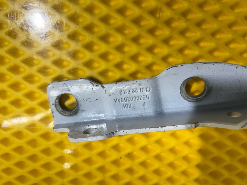 Петля капота Chery Tiggo 9 2023 T26
