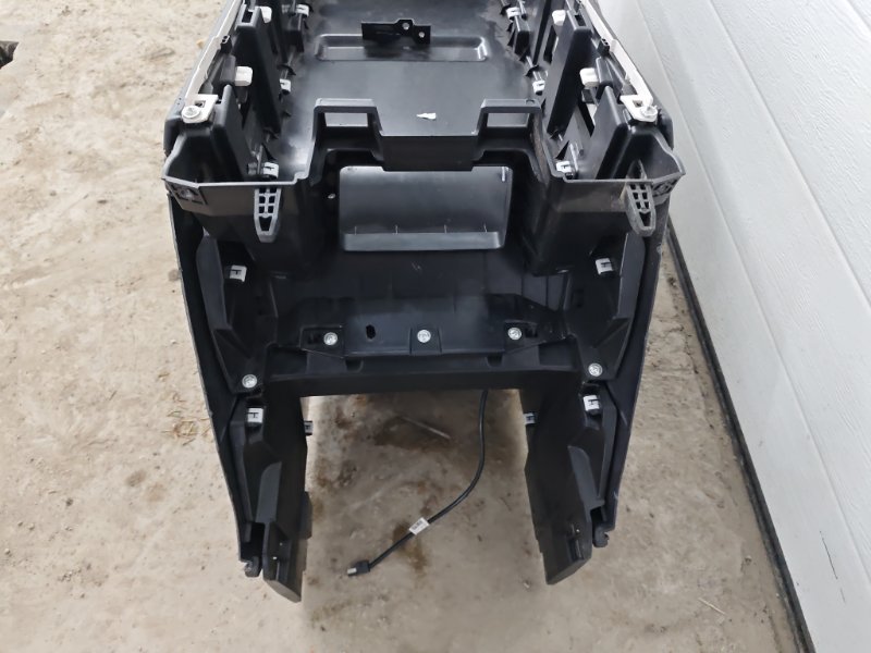 Консоль центральная Chery Tiggo 9 2023 T26