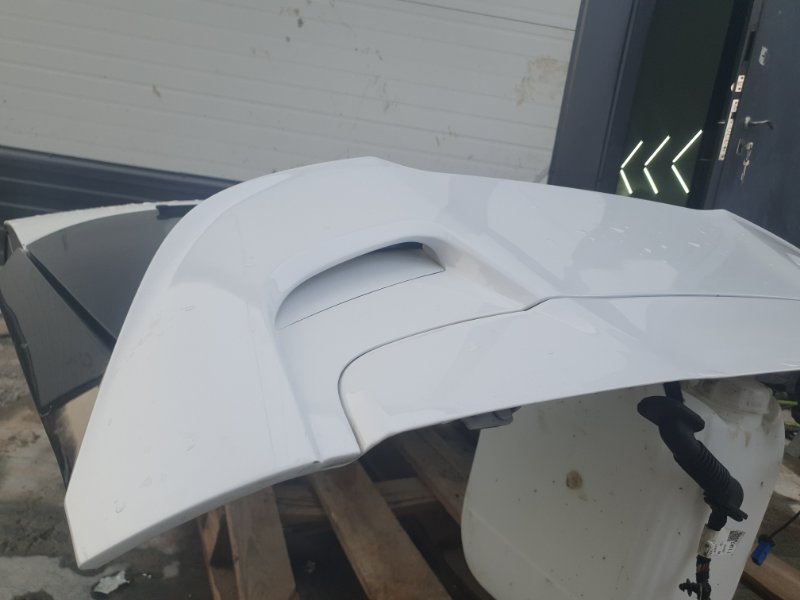 Спойлер крышки багажника Omoda C5 2023