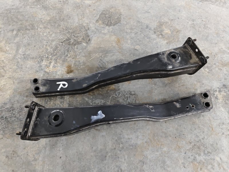 Балка продольная под ДВС Chery Tiggo 9 2023 T26
