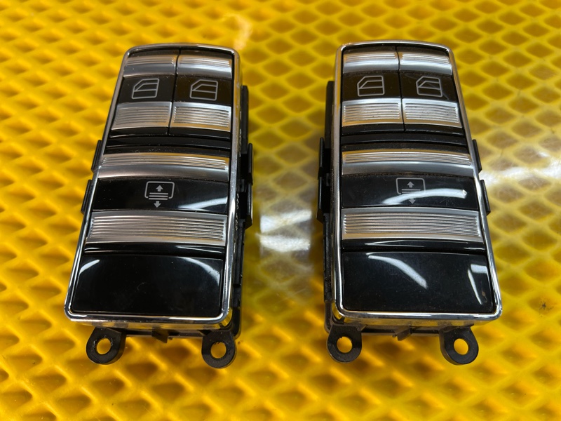 Блок стеклоподъемников Mercedes-Benz S-Class W221