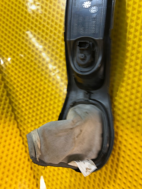 Накладка центральной консоли Renault Duster 2008 - 2012