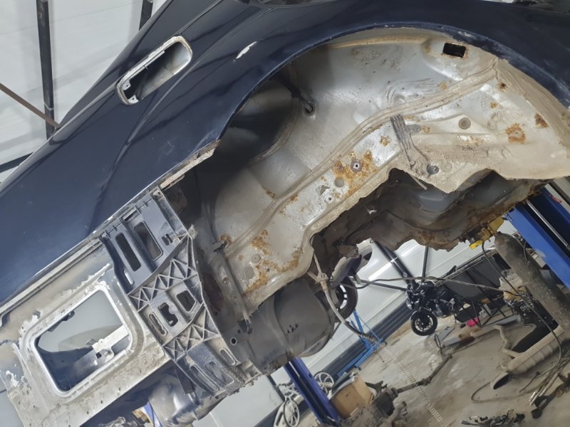 Крыло заднее правое (четверть) Mercedes-Benz S-Class W221