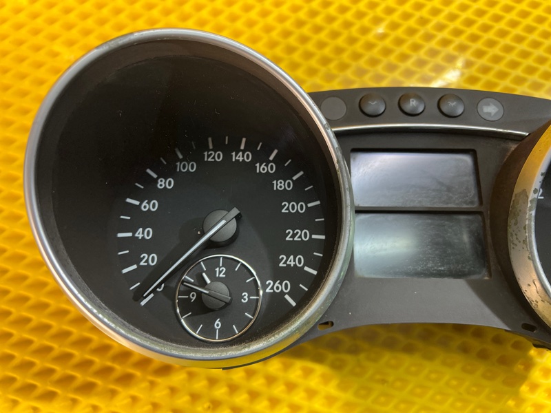 Панель приборов (Щиток) Mercedes-Benz GL-Class 2008 X164
