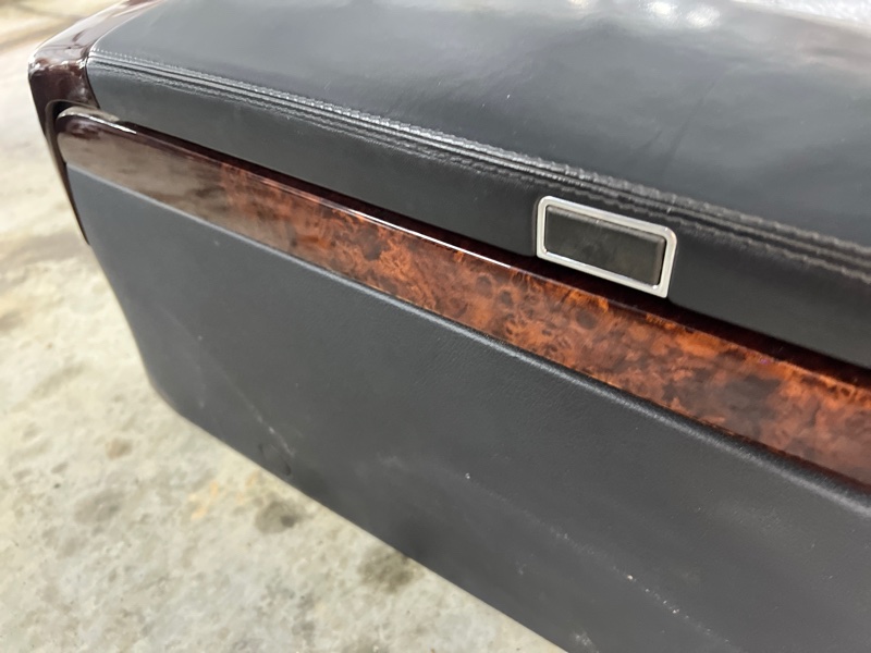 Консоль центральная Mercedes-Benz S-Class W221