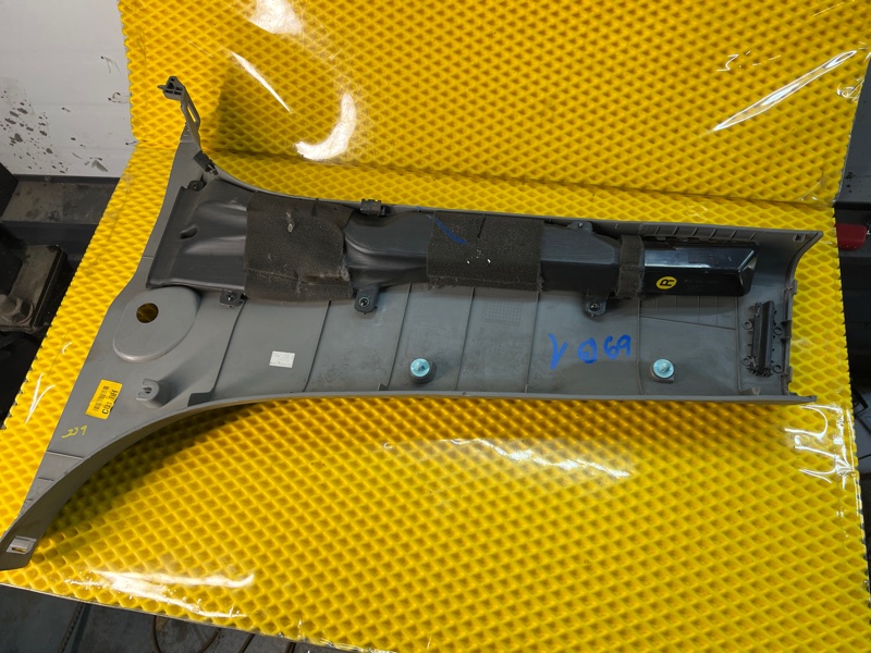 Обшивка стойки Hyundai Santa Fe 2008 CM