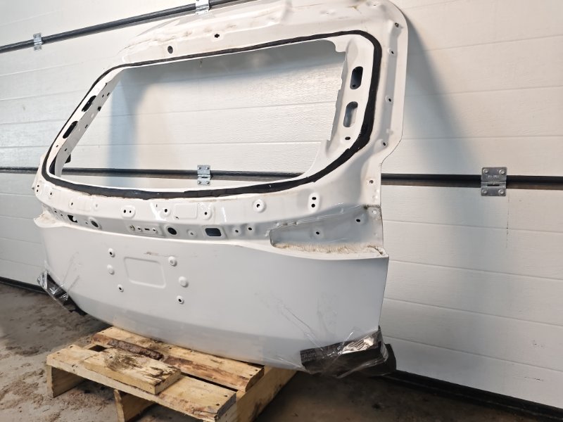 Крышка багажника Omoda C5 2023