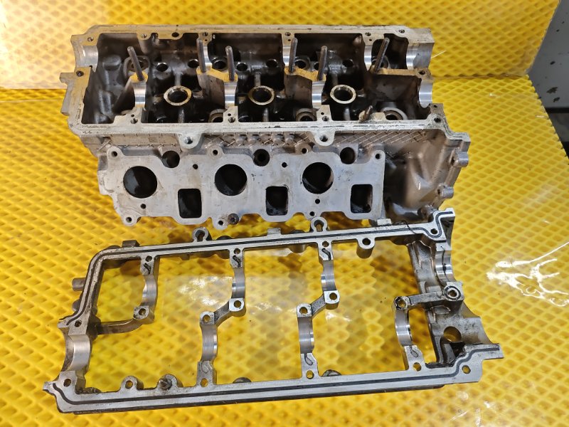 Головка блока цилиндров Volkswagen Touareg 2011 7P