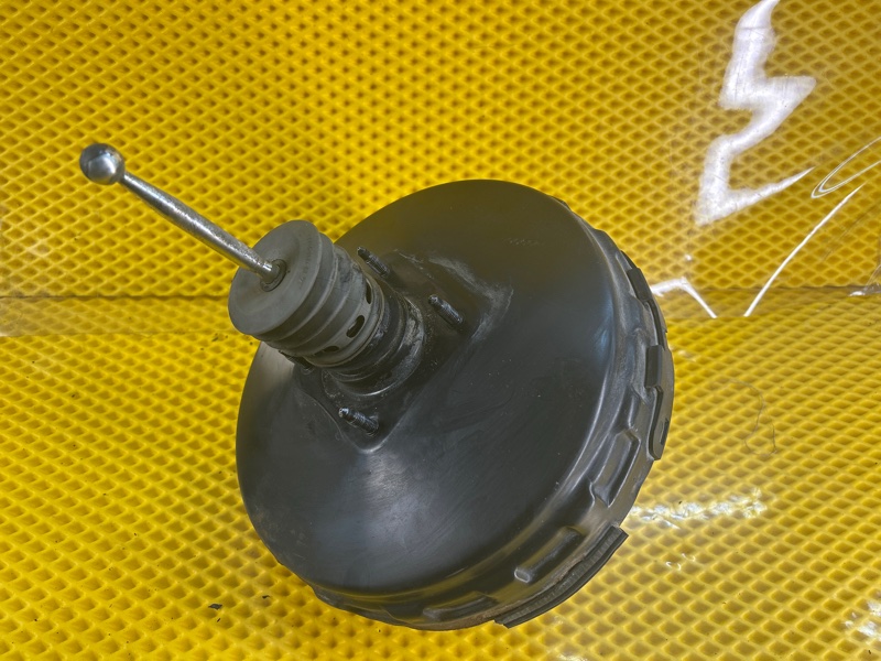 Вакуумный усилитель тормозов Volkswagen Touareg 2003 7L6