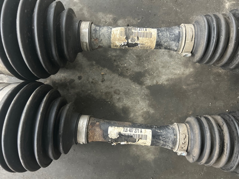 Привод Полуось шрус Volkswagen Touareg 2003 7L6