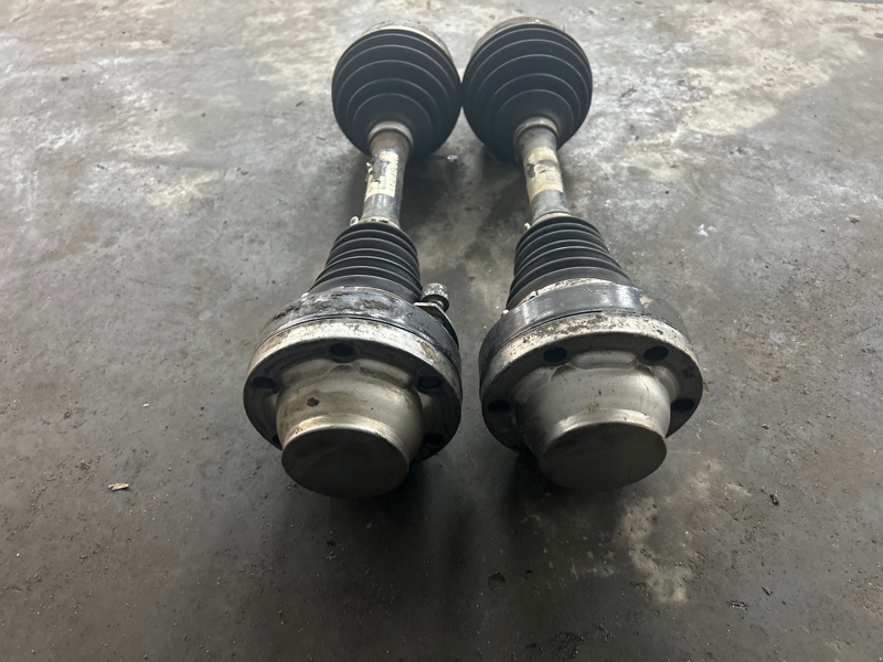 Привод Полуось шрус Volkswagen Touareg 2003 7L6