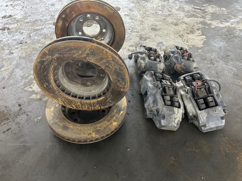 Суппорт Volkswagen Touareg 2003 7L6