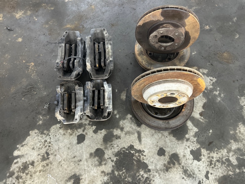 Суппорт Volkswagen Touareg 2003 7L6