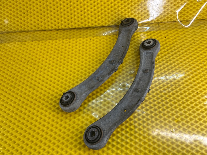 Рычаг Volkswagen Touareg 2003 7L6